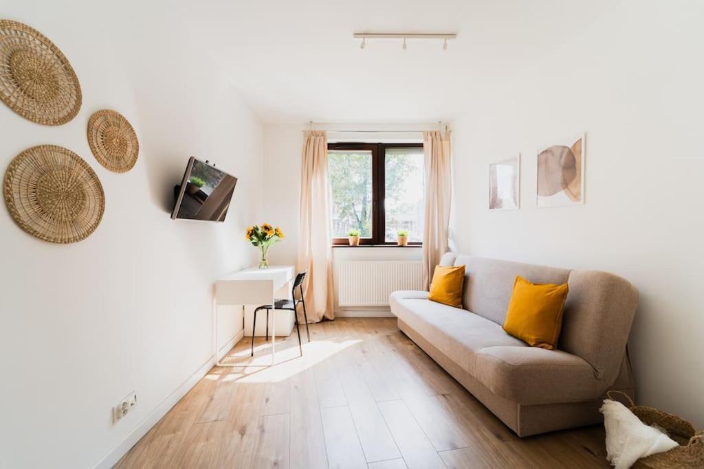 City Center - 3 Rooms - New Building - Private Parking Place - Garage Breslau Exterior foto